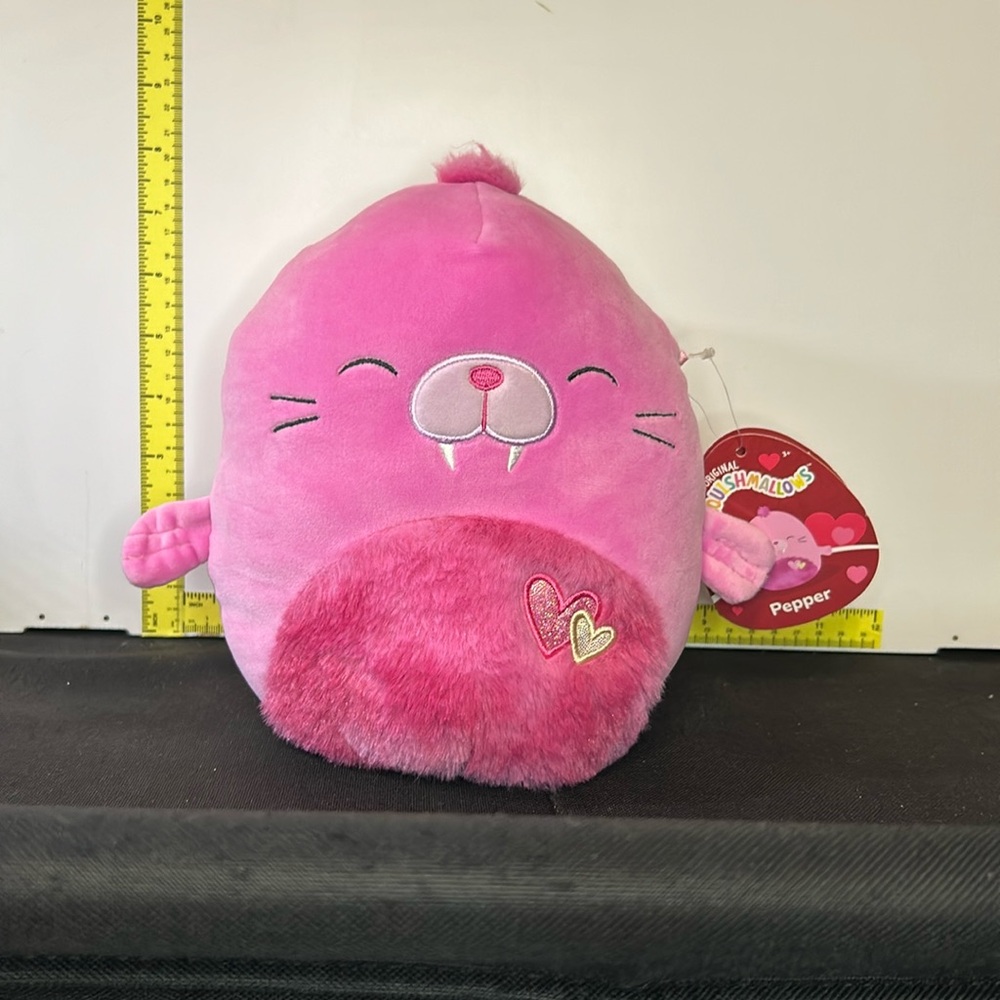 NWT SQUISHMALLOWS V-Day Edition 2023 #2027-2 Pepper the Pink Walrus S8”